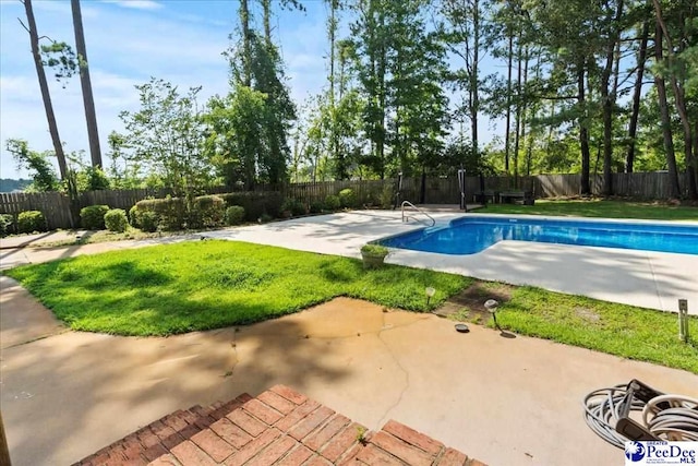 3427 Sussex Ct, Florence, SC 29501 - view of swimming pool featuring a patio and a fenced backyard