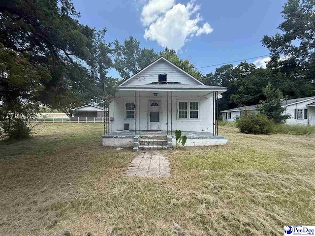 306 Cypress St, Dillon, SC 29536 - photo 1