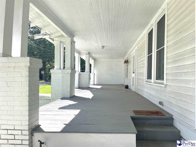 304 E Moore St, Olanta, SC 29114 - photo 2