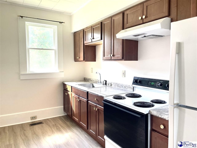 304 E Moore St, Olanta, SC 29114 - photo 22