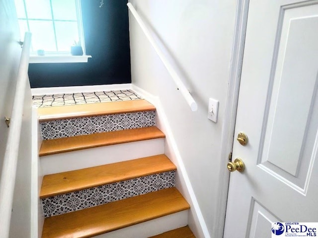2109UNITG Sanderling, Florence, SC 29501 - view of stairway