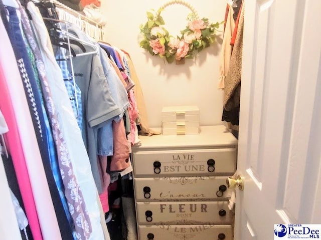 2109UNITG Sanderling, Florence, SC 29501 - view of walk in closet
