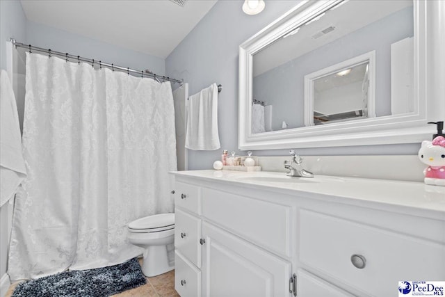 full bath featuring visible vents, toilet, a shower with curtain, tile patterned flooring, and vanity