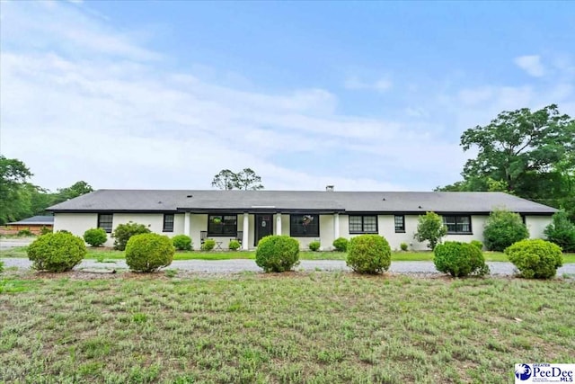 106 Min Lou Cir, Darlington, SC 29532 - view of front facade with a front lawn