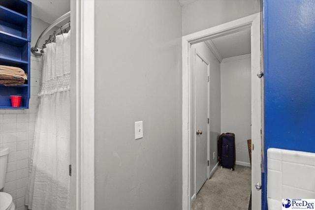 106 Min Lou Cir, Darlington, SC 29532 - bathroom featuring toilet, baseboards, and curtained shower
