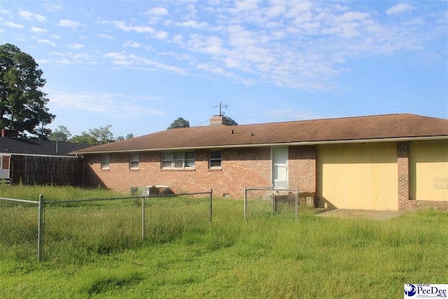 807 E Wilson St, Dillon, SC 29536 - photo 5
