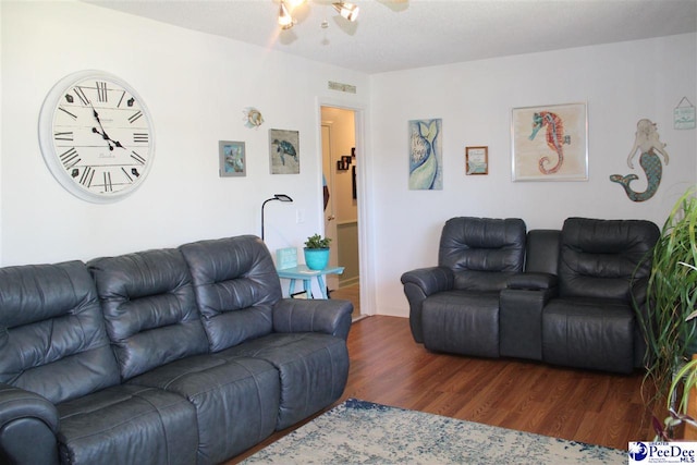 816 Madeira Ln, Florence, SC 29505 - living area with wood finished floors and ceiling fan