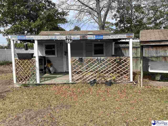 view of outdoor structure