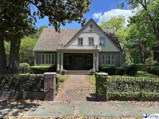 view of front of home featuring covered porch