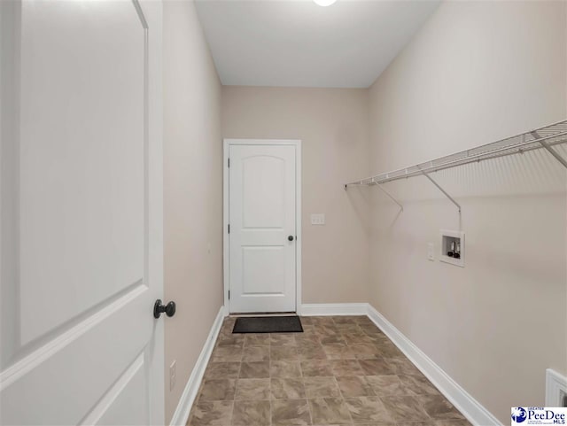 laundry room featuring hookup for a washing machine