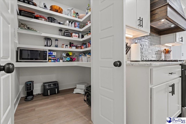 1141 Forest Dr, Hartsville, SC 29550 - view of pantry