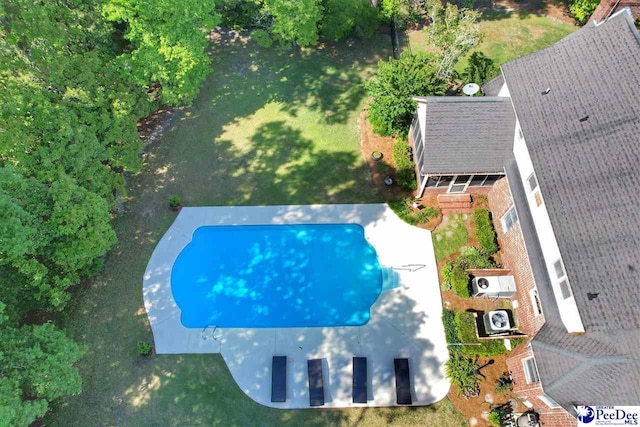 1217 Hillside Dr, Dillon, SC 29536 - bird's eye view of a pool