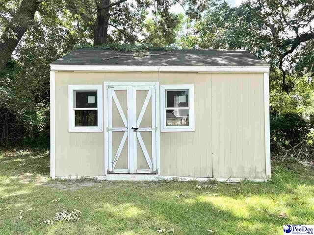 2303 Mccown Dr, Florence, SC 29501 - photo 27
