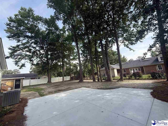 418 S Thomas Rd, Florence, SC 29501 - view of patio / terrace