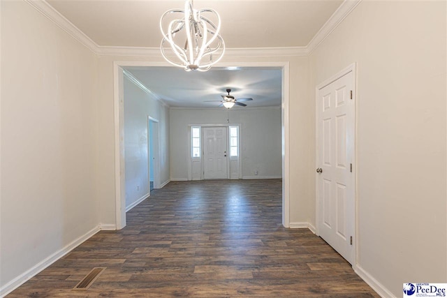 foyer featuring visible vents, baseboards, dark wood-type flooring, crown molding, and ceiling fan with notable chandelier