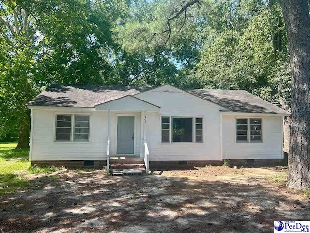 207 E Pickens St, Marion, SC 29571 - photo 1