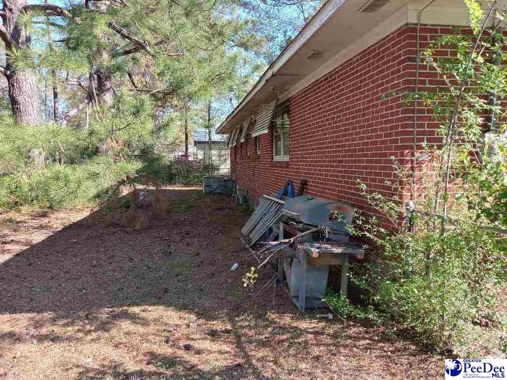 view of side of home