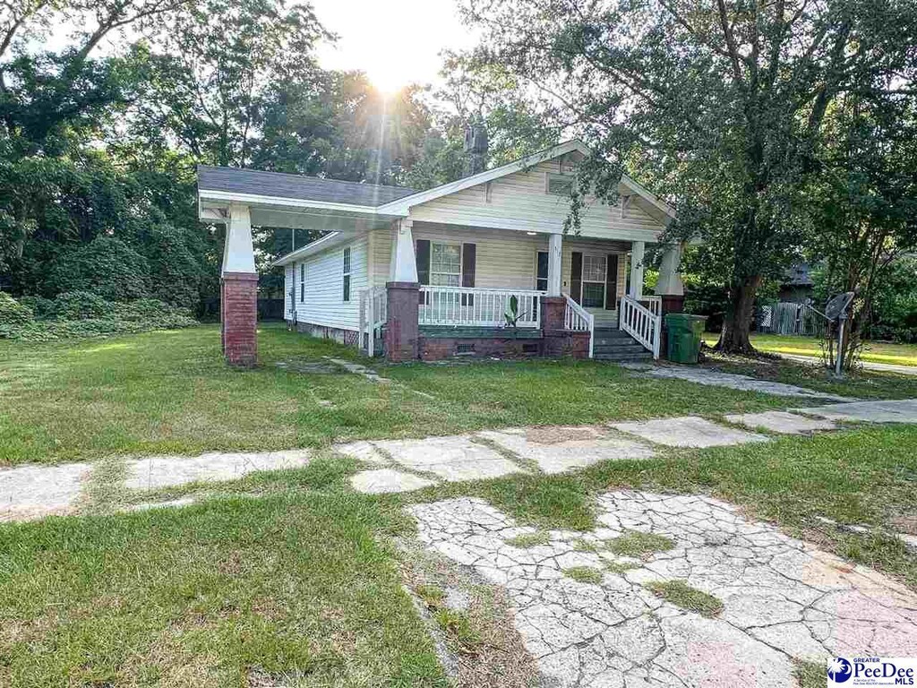 313 S Gaillard St, Florence, SC 29506 - photo 2