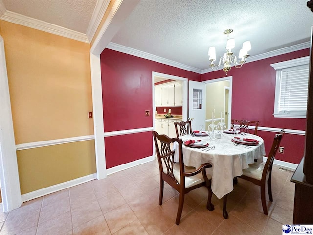 dining room with crown molding, light tile patterned flooring, a notable chandelier, and a textured ceiling