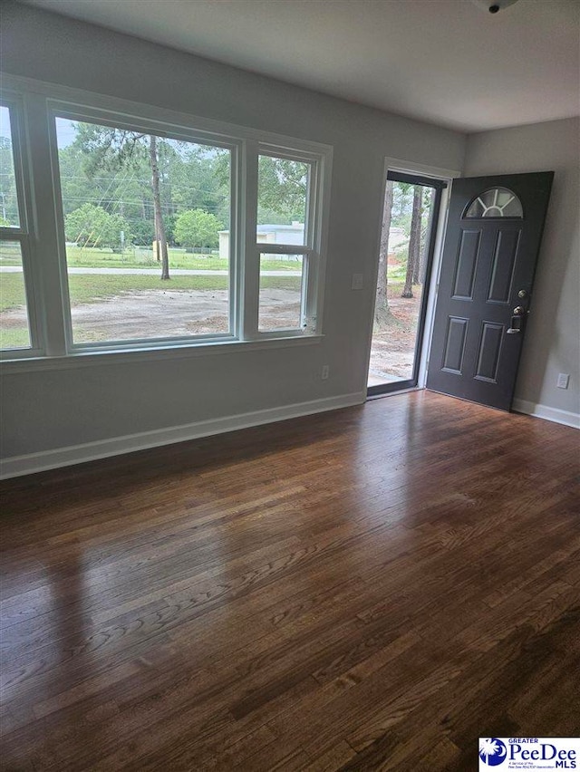 314 E Country Club Dr, Dillon, SC 29536 - photo 2