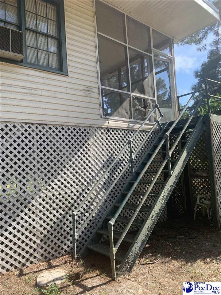 1031 Lemon Ave, Manning, SC 29102 - exterior view of cooling unit