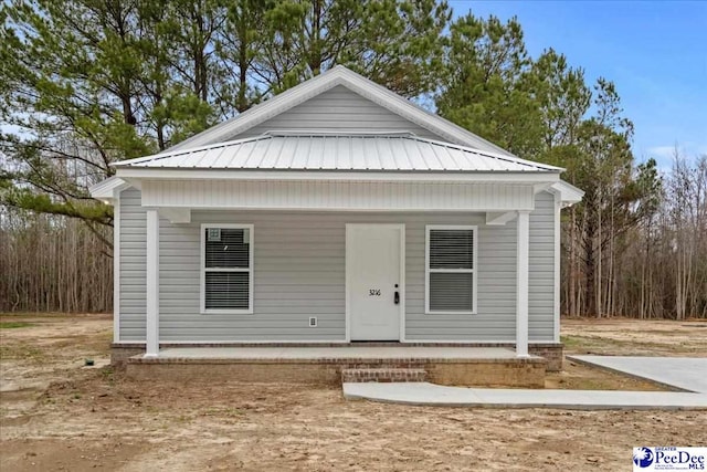 view of front of house