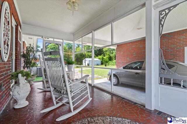 2338 W Mccown Dr, Florence, SC 29501 - view of sunroom