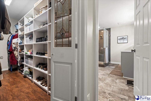 3844 W Lake Dr, Florence, SC 29501 - view of walk in closet