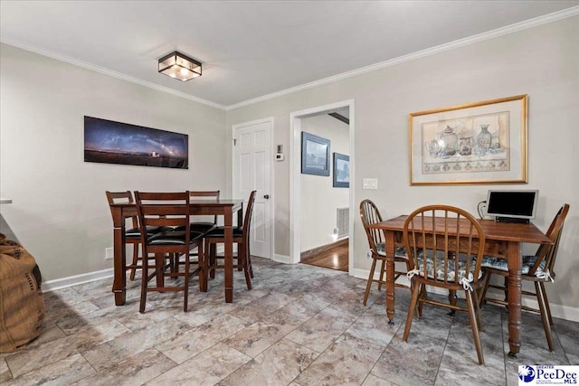 3844 W Lake Dr, Florence, SC 29501 - dining space featuring crown molding and baseboards