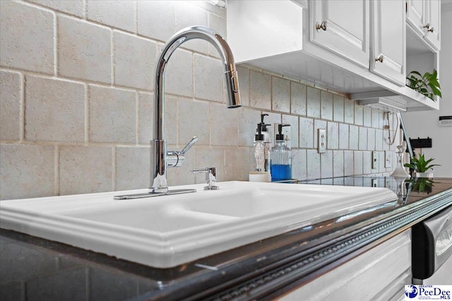 3402 Sussex Ct, Florence, SC 29501 - kitchen view of backsplash and white cabinets