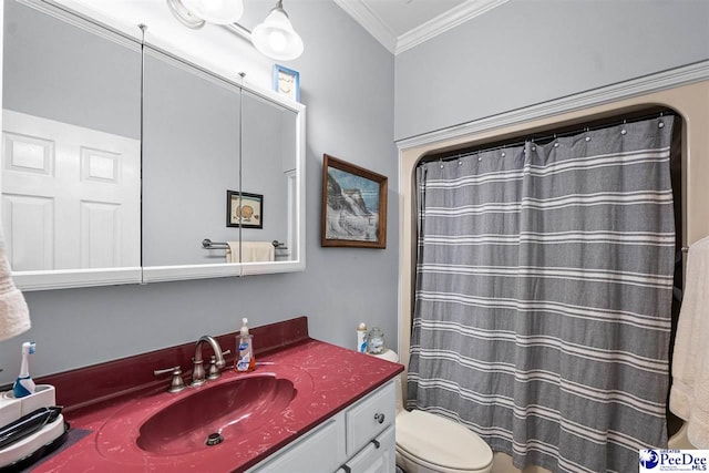 bathroom with toilet, curtained shower, crown molding, and vanity