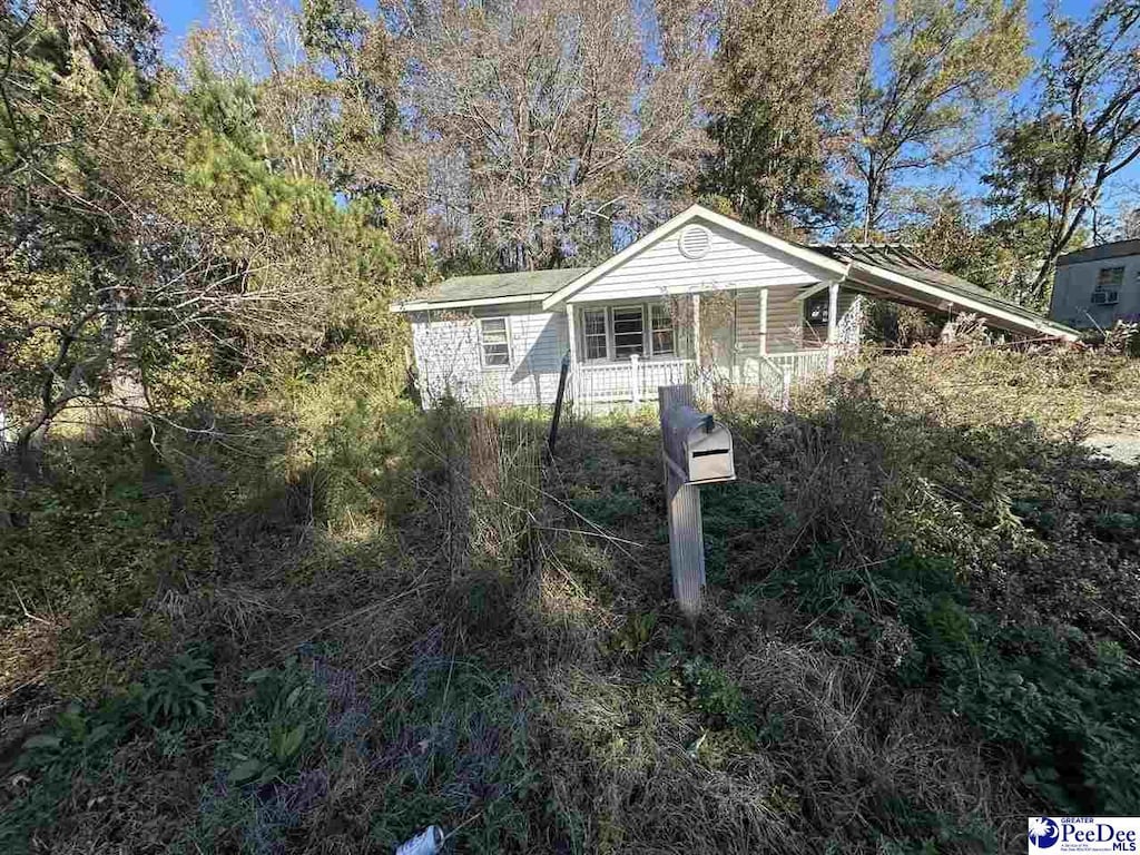 view of front of home