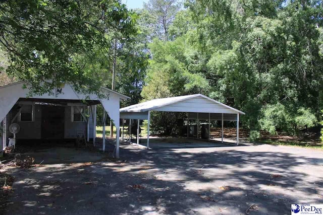 419 N Jackson St, Kingstree, SC 29556 - photo 4