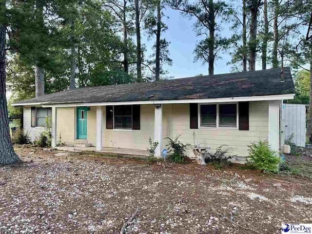 116 Pee Dee Cir, Marion, SC 29571 - photo 2