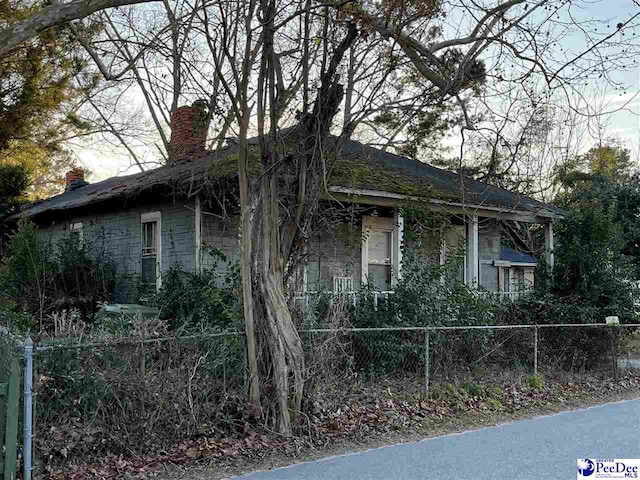 view of home's exterior