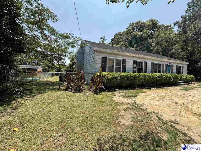 207 W Smith Ave, Darlington, SC 29532 - view of home's exterior