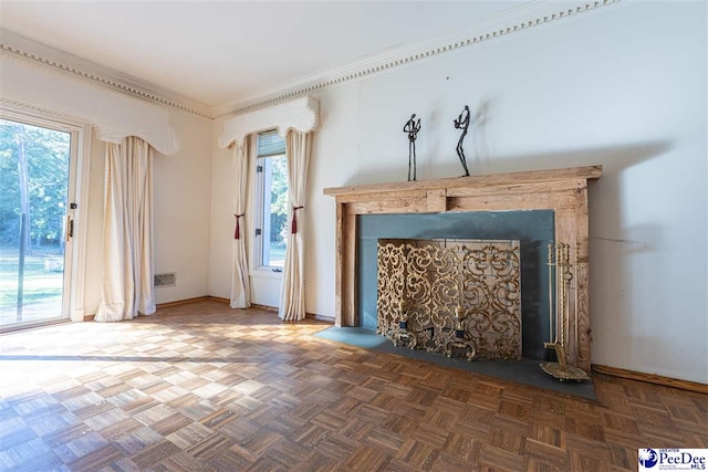 634 Georgetown Rd, Darlington, SC 29532 - interior space with dark parquet flooring
