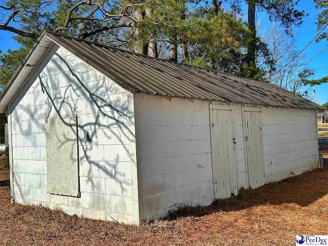 view of outbuilding