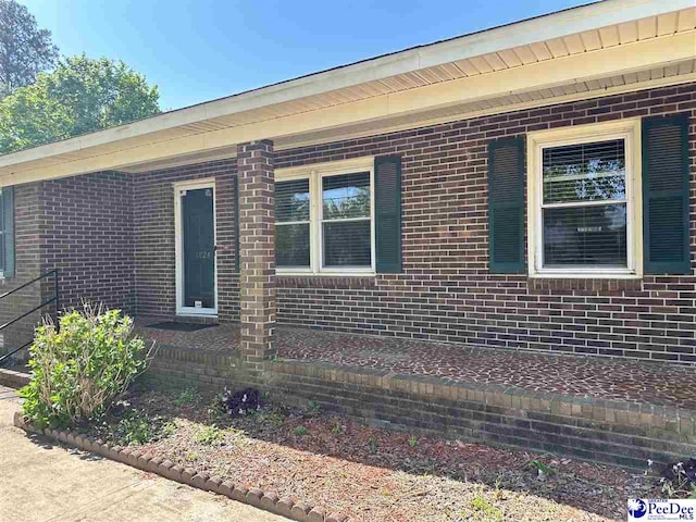 1824 Furman Dr, Florence, SC 29501 - view of side of home with brick siding