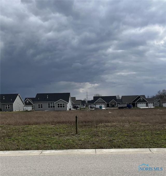 7865 Trestle Bend Rd, Monclova, OH 43542