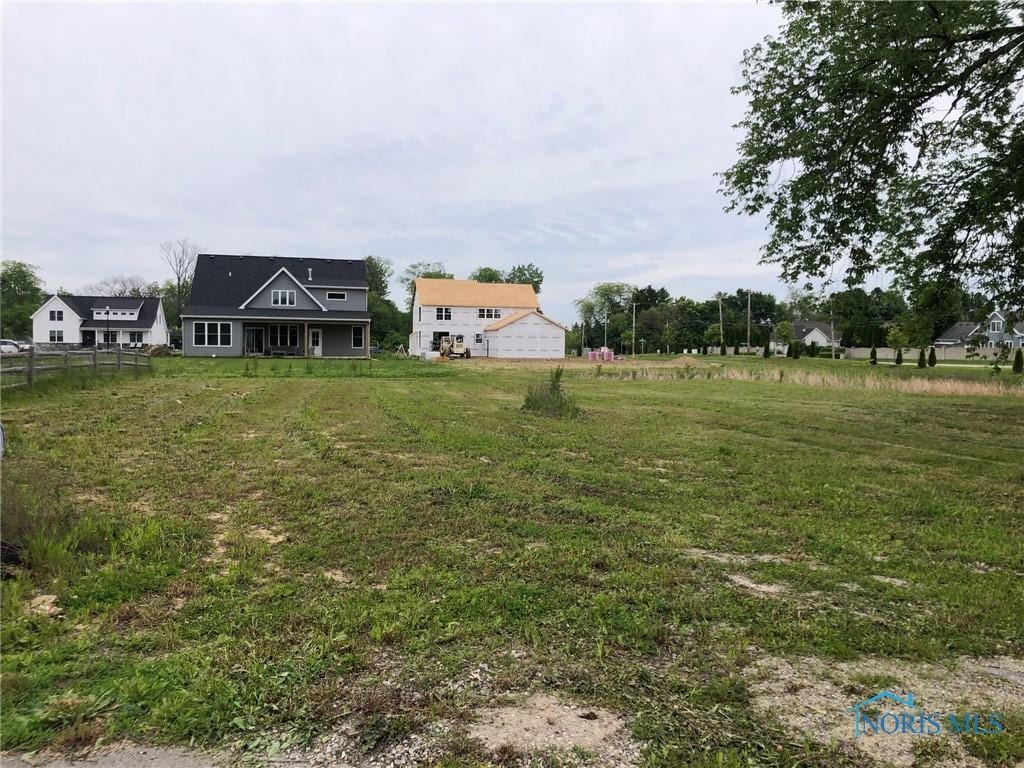5649 Waterville Monclova Rd, Monclova, OH 43542