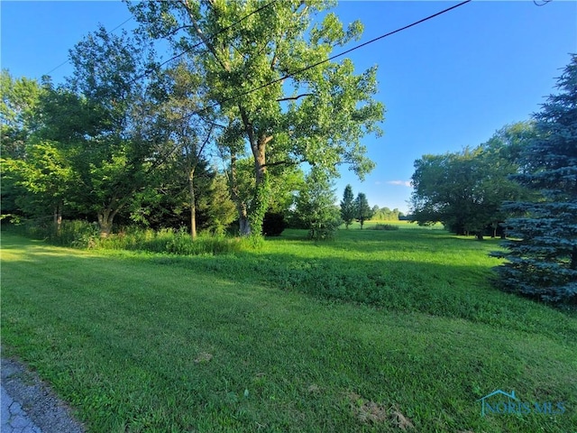 Listing photo 2 for 0 Plumey Rd, Northwood OH 43619