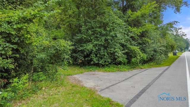 2543 Crissey Rd, Sylvania, OH 43560