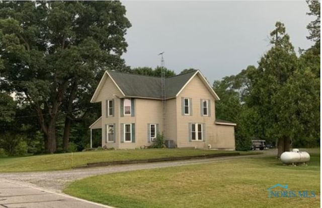 exterior space featuring a yard