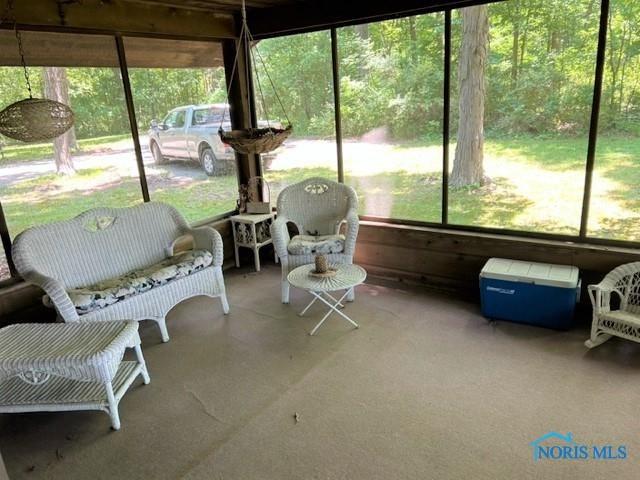 view of sunroom / solarium