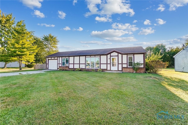 view of front of house with a front lawn