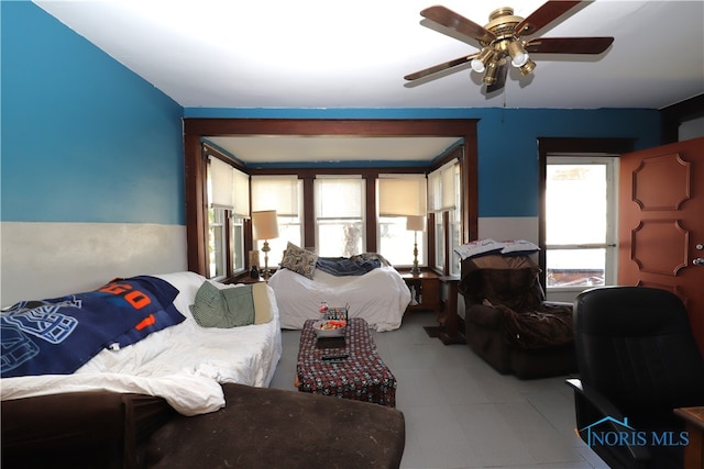 bedroom featuring ceiling fan