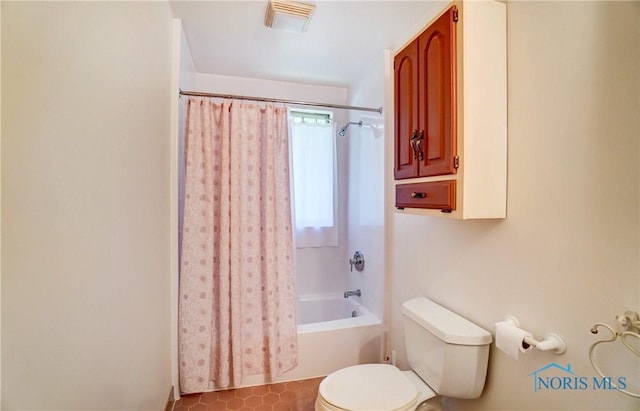 9740 Maumee Western Rd, Monclova, OH 43542 - full bath featuring toilet, shower / bathtub combination with curtain, and visible vents