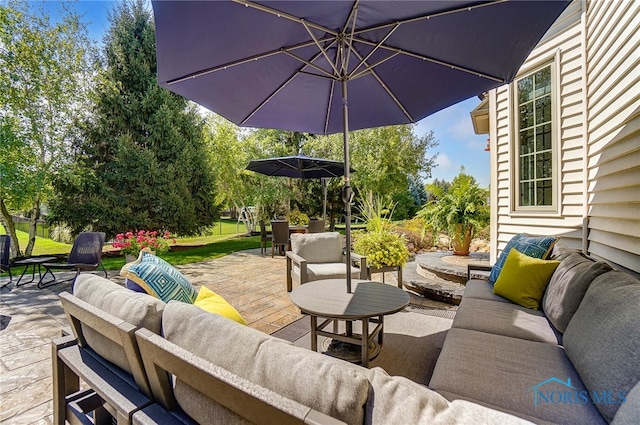 view of patio with an outdoor hangout area