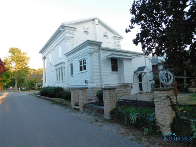 view of side of home